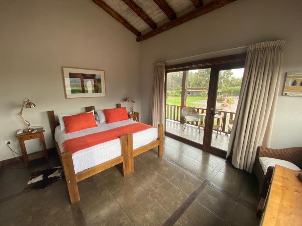 Hotel Casa De Campo Santa Cruz Bagian luar foto